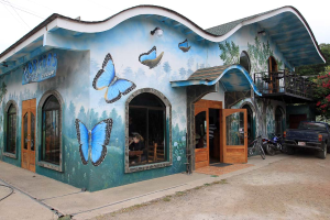 morphos facade 
 - Costa Rica