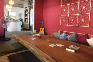 luv burger lounge 
 - Costa Rica