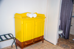 One Bedroom Chest Of Drawers Selina Hostel Manuel Antonio
 - Costa Rica